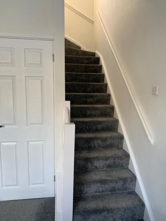 The Hideaway, Calm, Cozy, Dog Friendly Retreat Apartment Cheltenham Bagian luar foto