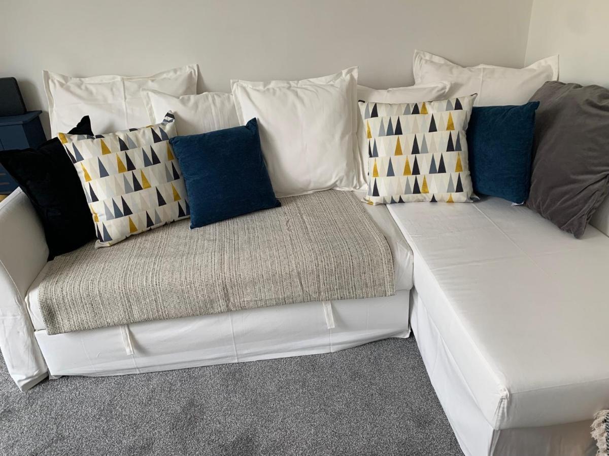 The Hideaway, Calm, Cozy, Dog Friendly Retreat Apartment Cheltenham Bagian luar foto
