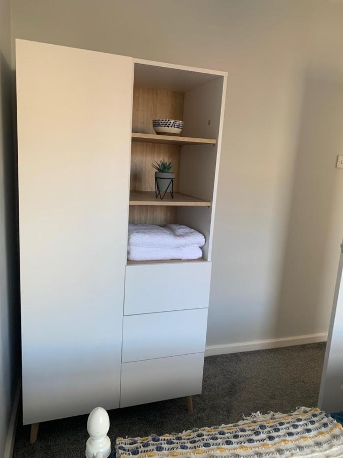 The Hideaway, Calm, Cozy, Dog Friendly Retreat Apartment Cheltenham Bagian luar foto